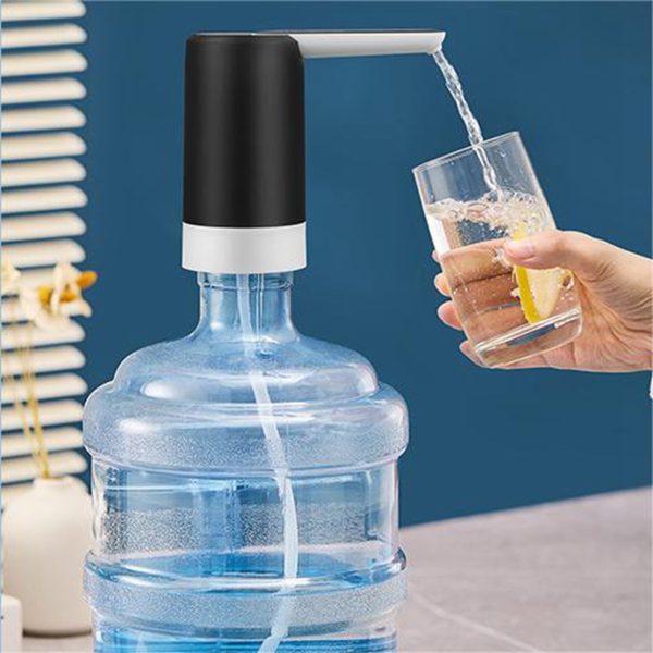 AUTOMATIC WATER DISPENSER